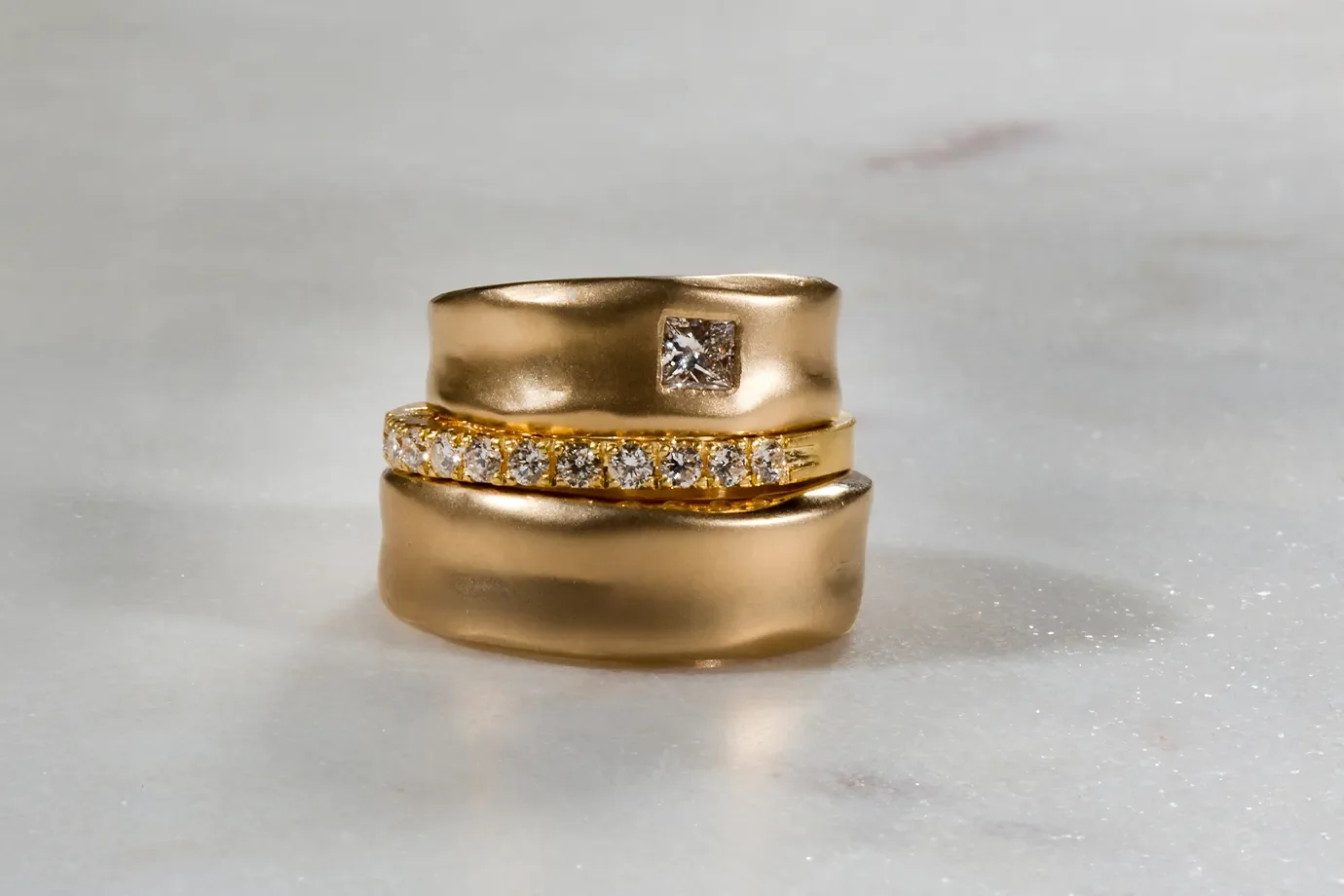 Yellow gold jewellery